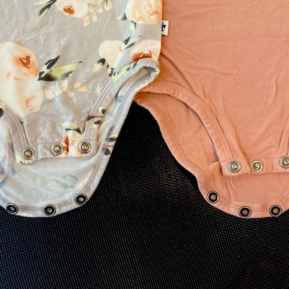 Jax & Lennon - Infant Tank Onesie - set of 2 - Picture 2 of 5